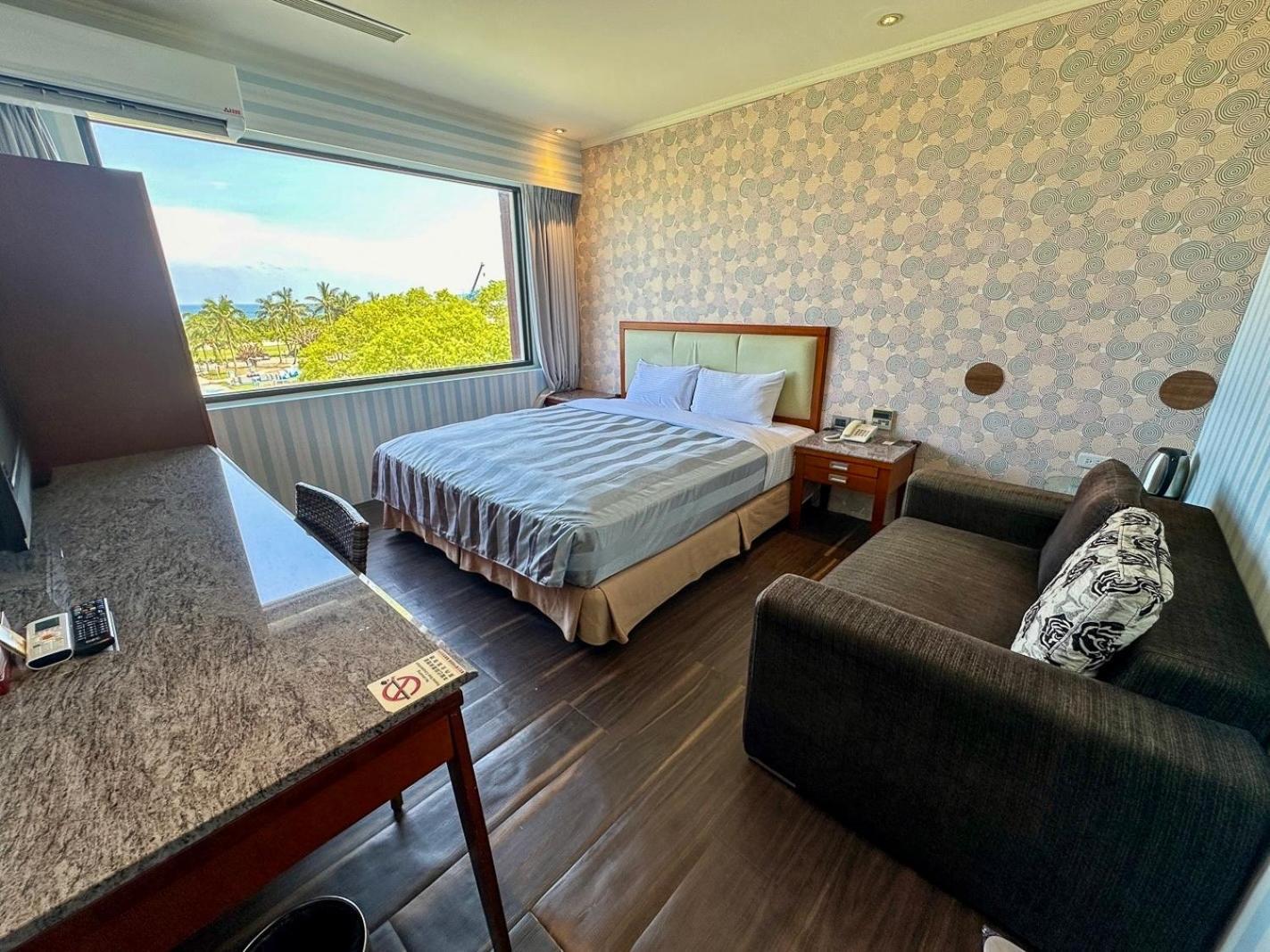 Fair Tale Motel - Sea 花蓮市 エクステリア 写真
